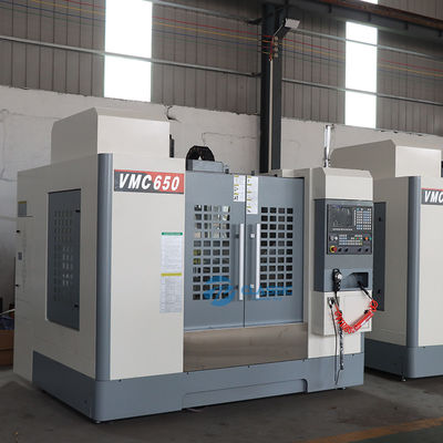 Hoog - kwaliteit CNC 3 as 4 as 5 machine van het asmalen VMC 650 Taiwan verticaal machinaal bewerkend centrum