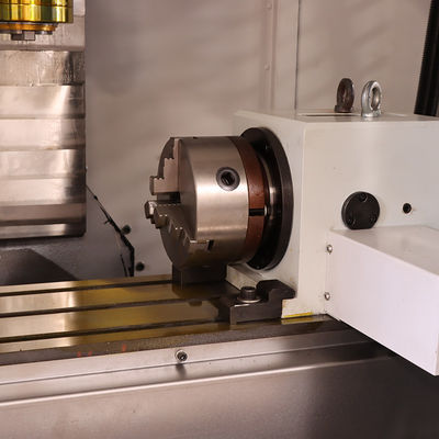 CNC van de fabrieks direct verkoop verticaal het malen machinaal bewerkend centrum van de het machinaal bewerkende centrumxh7126 servomotor van het aluminiumprofiel