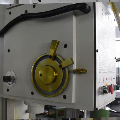 De in het groot Hoge Machine van de Nauwkeurigheids Cilindrische Verticale Boring